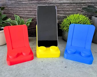 Brick Chair Phone Stand | 3D Printed Cell Phone Holder | Retro Brick Chair Style Phone Stand | Desk Organizer | Unique Gift for Brick Lovers