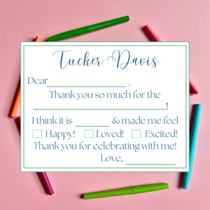Personalisierte Dankeskarte für Kinder. Füllen Sie die leere Dankeskarte aus. Druckbare Notiz für Geburtstagsfeiern. Füllen Sie die Dankeskarte aus. Benutzerdefinierte Kinderschrift