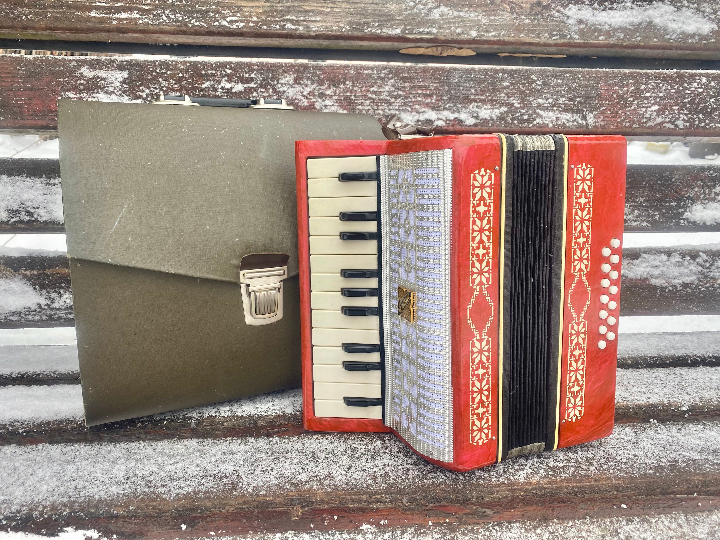 Working Childrens piano accordion, 16 bass, 1 voice, Piano accordion, Malish, USSR Accordion, Russian Bayan, Accordion, Musical instrument