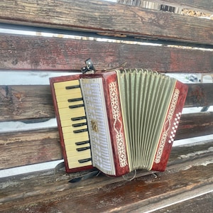 Acordeón de piano para niños trabajadores, 16 bajos, 1 voz, Acordeón de piano, Malish, Acordeón de la URSS, Bayan ruso, Acordeón, Instrumento musical