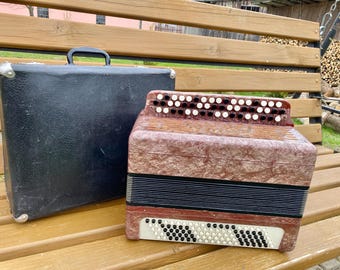 Bayan Kunhur, Chromatic Button Accordion 100 Bass, made in Ukraine, Folk Musical Instrument Soviet Bayan,3 voices, original case