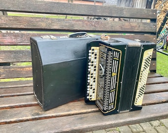 ロシアのボタンアコーディオンスタート、コンバーターフリーベース