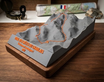 Personalized trail running trophy, 3D relief of your route (22 cm), runner finisher gift, printed GPX mountain map, wooden base