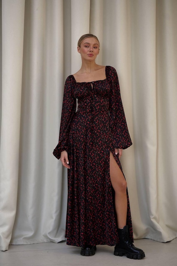 black and red floral maxi dress Silk with Print Pleated detailing Girls Party Wear Black Cocktail Dress - Length:Long (34 Inches)