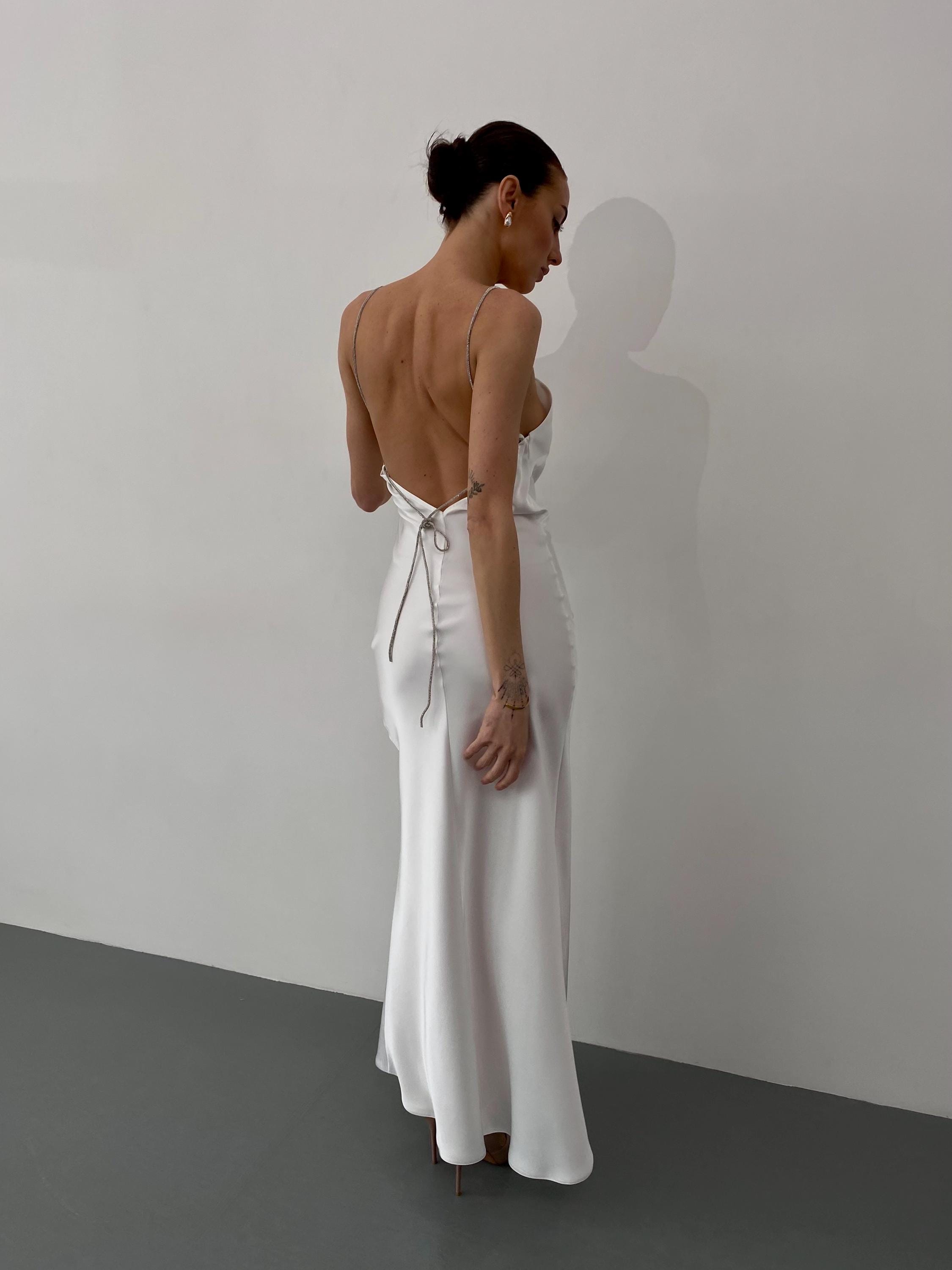 lovely endearment white satin sleeveless backless maxi dress with Slit - Crystal Straps & Open Back - Custom Fit Elegant Formal Dress Size:US18 Exquisite Lace Long Sleeve tulle seamed bodice