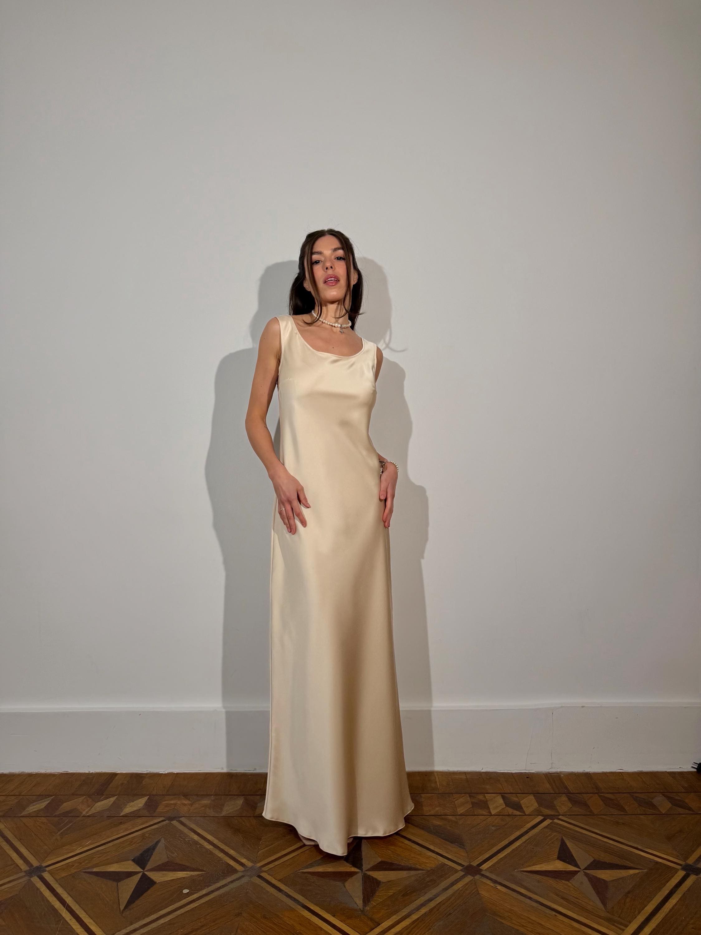 ivory maxi slip dress Satin Maxi, Silky Satin Bridesmaid Dress, Minimalist Wedding Guest Dress, Backless Bias Cut Dress, Elegant Evening Gown Wedding dress