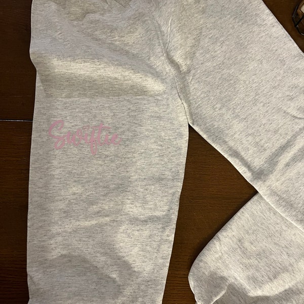 SWIFTIE Sweatpants|Taylor's Version|Taylor Swift Sweatpants|Swiftie fan merch|Taylor Swift gift|Taylor Swift Youth Sweatpants