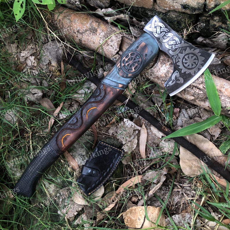 Hacha vikinga forjada a mano, hacha nórdica, hacha de fantasía, regalo para él, hacha nórdica de Ragnar, regalo de disfraz para aniversario, padrinos de boda, regalo de cumpleaños, hacha Nordic Symbl Axe