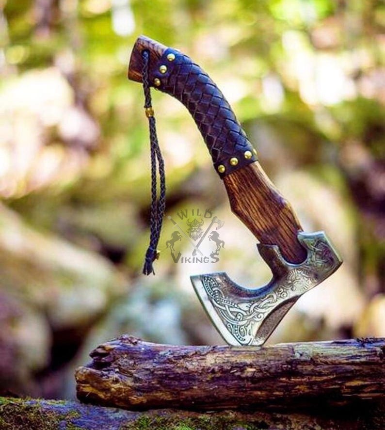 Hacha vikinga forjada a mano, hacha nórdica, hacha de fantasía, regalo para él, hacha nórdica de Ragnar, regalo de disfraz para aniversario, padrinos de boda, regalo de cumpleaños, hacha Small Axe