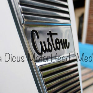 Chevrolet Apache Custom truck cab Badge