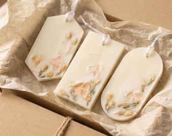 Botanical Wax Sachets Set – Floral Hanging Wax Tablets – Natural Air Freshener – Closet Scent – Handmade Gift for Her – Neutral Home Decor