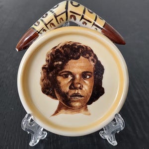 Vintage 1950's Brownie Downing Aboriginal Miniature Plate with stand