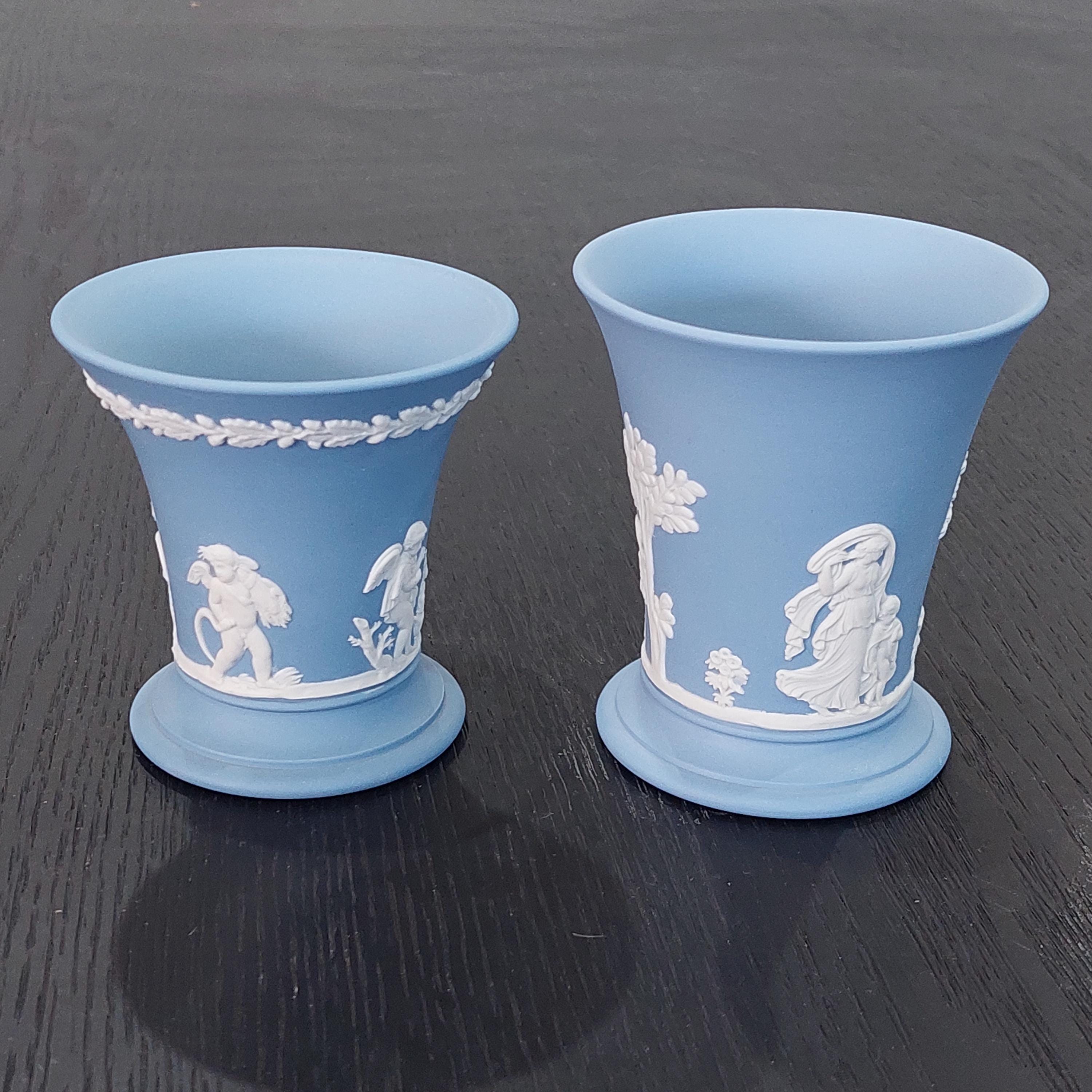 Wedgwood blue vase - Etsy 日本
