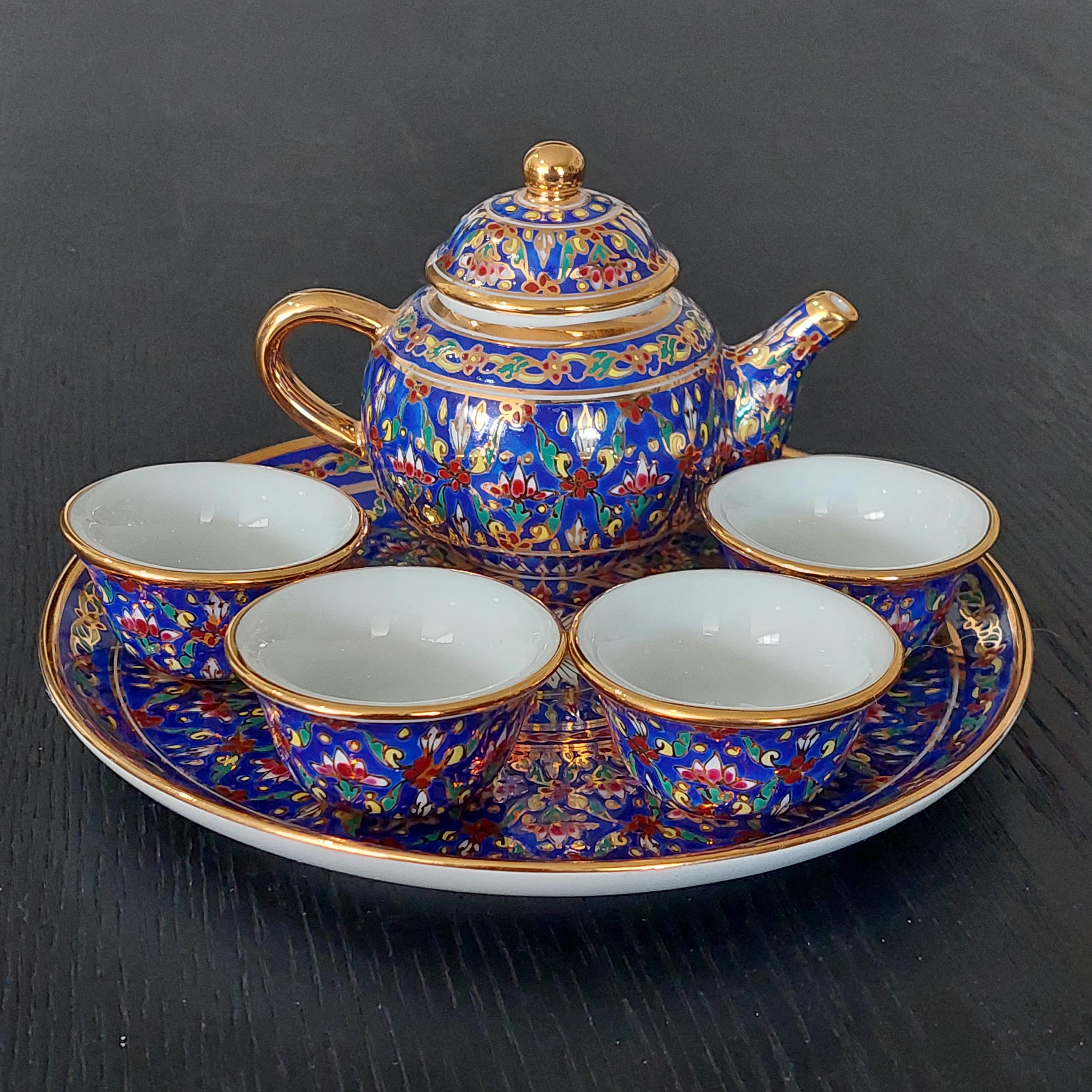 中国翡翠古茶器セット 翡翠のカップ2個セット及び中国式ティーポット 茶道具 骨董 翡翠 茶器