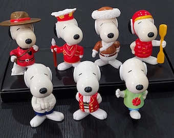 Vintage Snoopy World Tour Toys: 1999 McDonalds Happy Meal Figures
