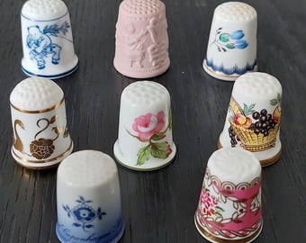 Vintage 1980 Franklin Mint Limited Edition "Thimbles of the Greatest Porcelain Houses", with Original Paperwork