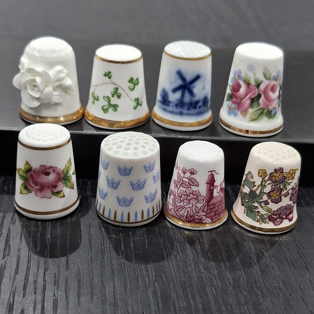 Vintage 1980 Franklin Mint Thimbles of the Greatest Porcelain
