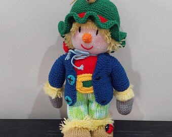 Vintage Jean Greenhowe Design Hand Knitted Scarecrows