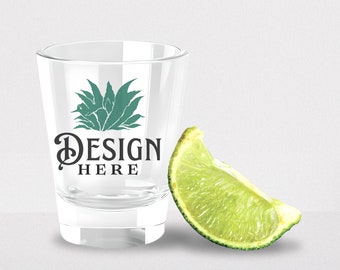 Borrelglas, 1,5 oz Mockup, Printify Shot Glass, 1,5 oz Mockup, Shot Glass, 1,5 oz Summer Theme Mockup, Blank Shot Glass Close Up Mockup