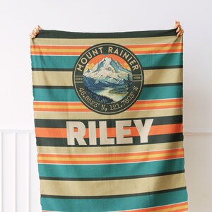 Personalized Mount Rainier National Park Fleece Sherpa Blanket - Cozy Washington Throw Blanket, Custom Name Blanket, Hikers & Campers Gift