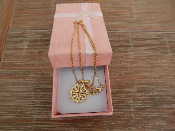 Collana Foglia Di Ginkgo Con Zirconi – Placcata Oro 18K, 45 Cm, Nuovo Con Etichetta
