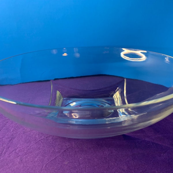 Mod-Style Clear Glass Salad Serving Bowl