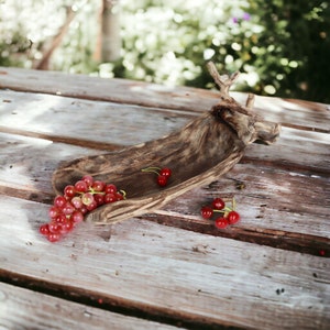 Rustic Decorative Fruit Tray, Handmade Wooden Fruit Bowl, Rustic Hand Carved Wooden Decorations, Hand Carved Wood Gift For Mum, Grandma Gift