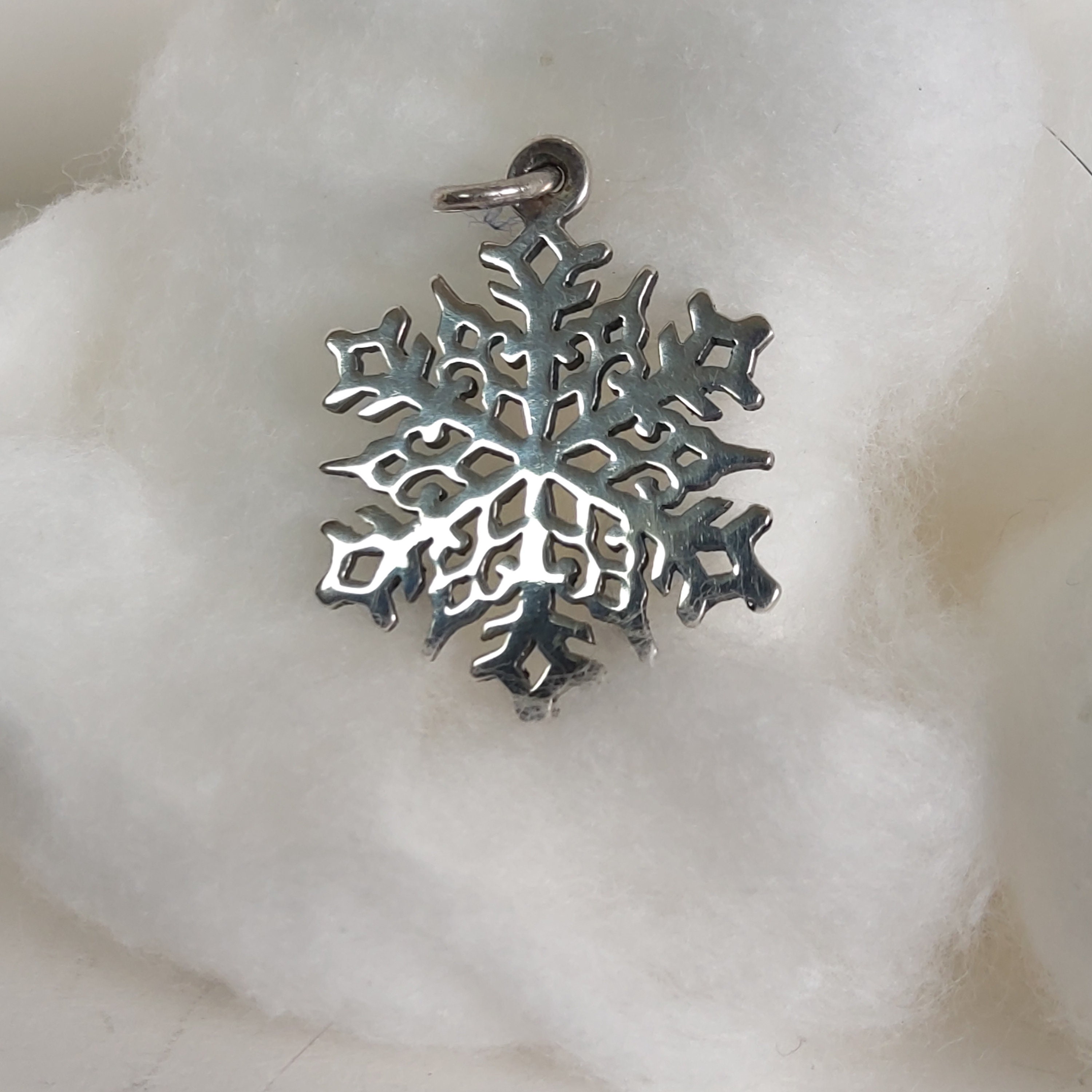 James Avery Dutch Snowflake Charm - Sterling Silver