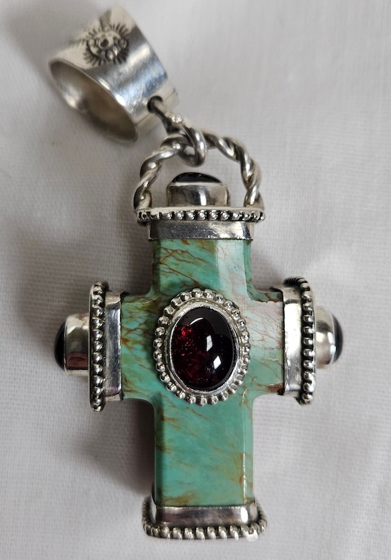 One Of Largest Amber Vintage Native American Jewelry Navajo Sterling Silver Necklace Old One Of Largest Amber Vintage Native American Jewelry Navajo Sterling Silver Necklace Old
