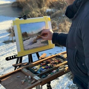 Plein Air Pochade Box: Portable Artist Easel, Lightweight Design