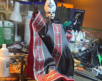 Monstarz Ghost Papa Emeritus I Mini Statue - Etsy