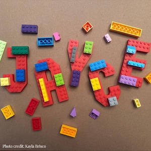 Ladrillo de construcción personalizado, regalo de cumpleaños, nombre personalizado, letras, ladrillos, decoración de dormitorio, juego de juegos para niños, textura, estante Montessori, niñera, apodo