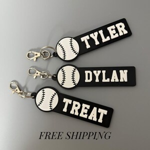 Baseball Name Taschenanhänger personalisierte Sport benutzerdefinierte sportliche Taschenanhänger Teamkollege Geschenk Fundraiser Teamgeschenk vom Trainer Anerkennung Bankett