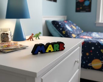 Namensschild im Arcade-Schriftstil, Videospiel-Accessoire, Geschenk für Gamer, personalisiertes Namensschild für Zuhause, Büro oder Kommoden