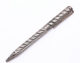 Genuine Hand Knitted 1000K Pure Silver Pen P01 - Celtic Knots