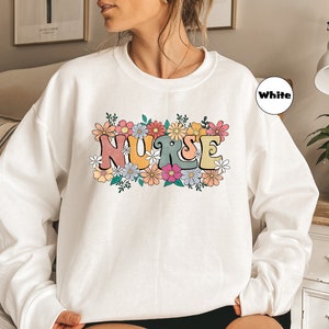 Florales Retro Krankenschwester Sweatshirt: Wildflower RN Outfit