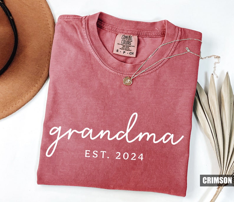 Custom Comfort Colors® Grandma Shirt, Mothers Day Gift, Gift for Grandmother, Nana Tee, Grandma Est Date Tshirt, Mommy Shirt, Mimi Shirt image 2
