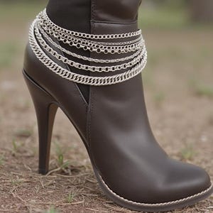 Women Silver Metal Multi Strands Chain Boot Bracelets Shoe Charm Anklets Bling Fashion Accessory 2PCS A PAIR Western Cool Look