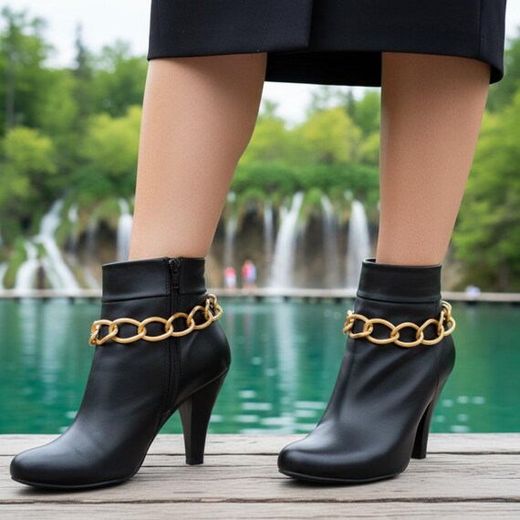 2PCS  Gold Tone Textured Chunky Link Boot Chain Bracelet Pair BC148