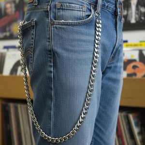 Men's Heavy-Duty Silver Wallet Chain: Biker Trucker Style (32")
