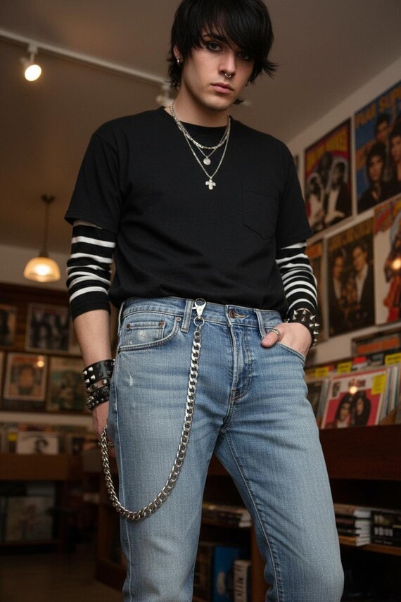 Heavy-Duty Silver Wallet Chain: Biker Trucker Style, 31"