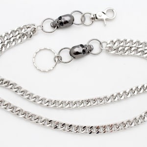 Nuevos hombres mujeres plata billetera cadena metal enlaces moda jeans pantalón llavero estilo motorista peltre color cráneo encantos elija su tamaño