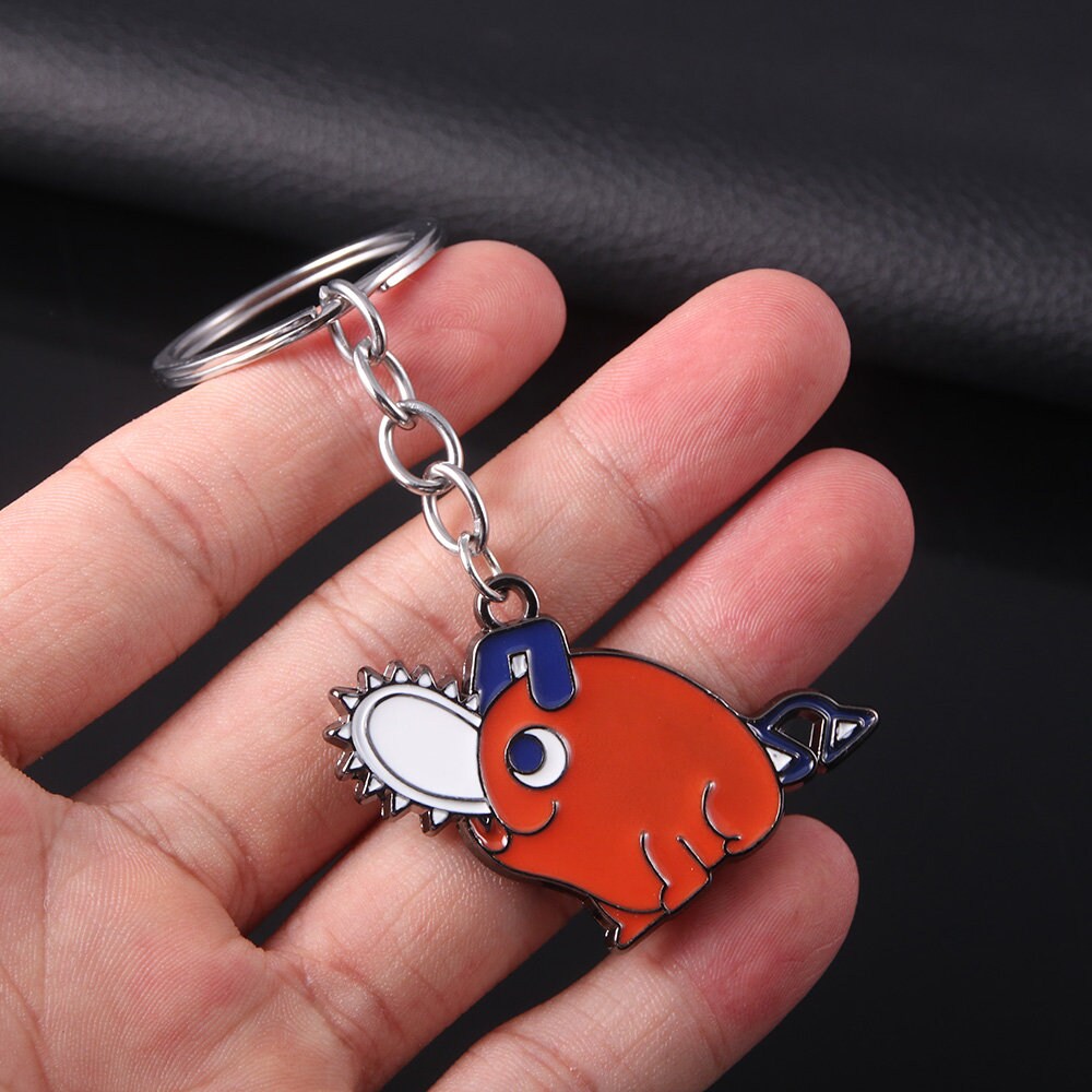 Chainsaw keyring deals