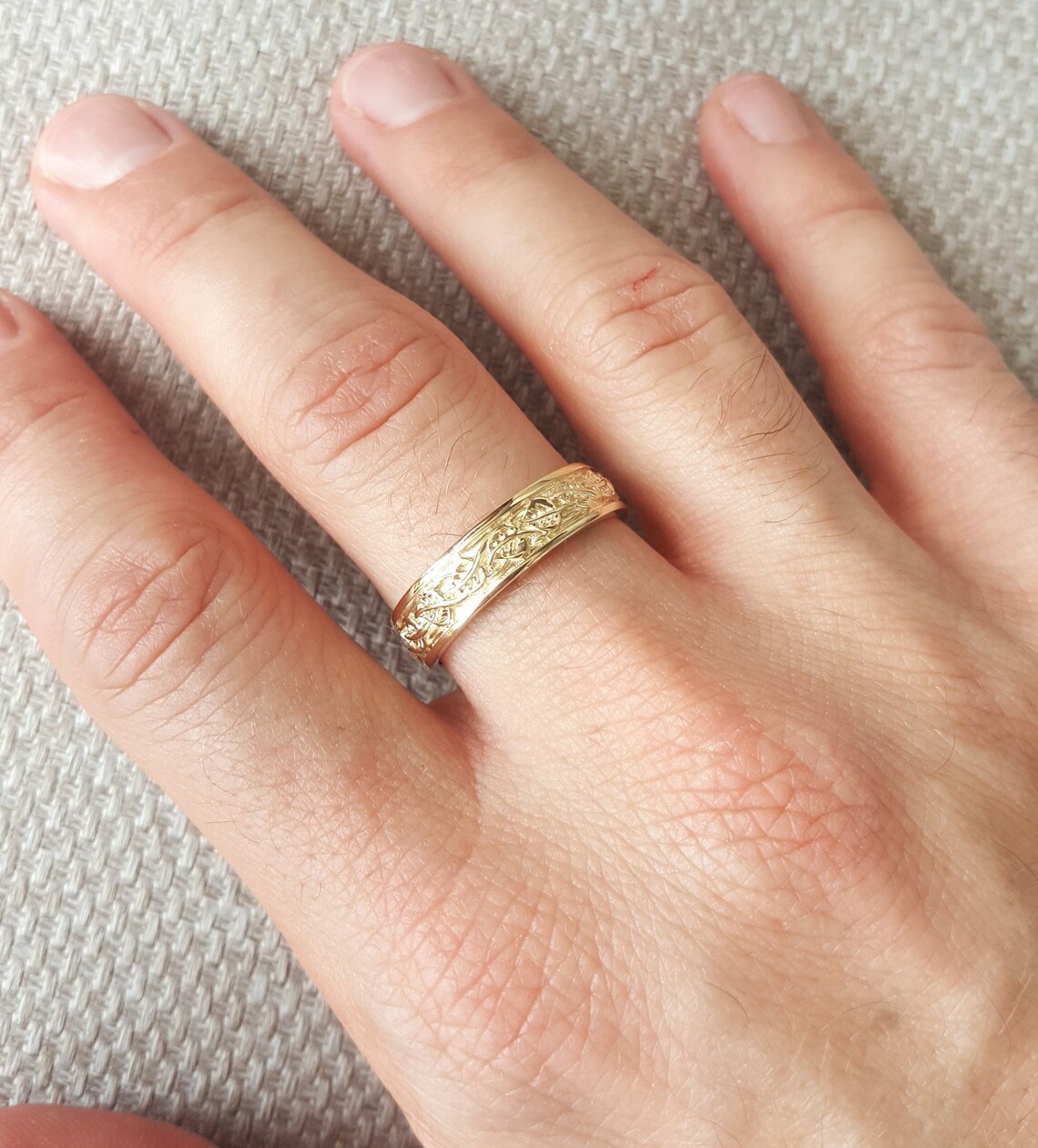 Men's Gold Wedding Band, Leaves Wedding Ring 14k Gold, Rustic Wedding ...