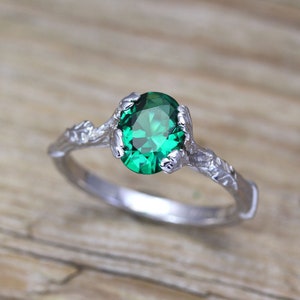Alternative emerald gemstone engagement ring, Vintage Antique boho ring, nature leaves inspired promise ring, anniversary gift