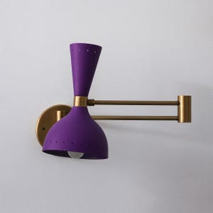 Mid-Century Italian Brass Swing Arm Wall Sconce – Sputnik-Style Bedside or Reading Lamp