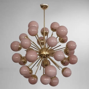 Stilnovo Style Brass Pink Glass Ball 1950&#39;s Chandelier Light Italian Sputnik Lamp Lighting