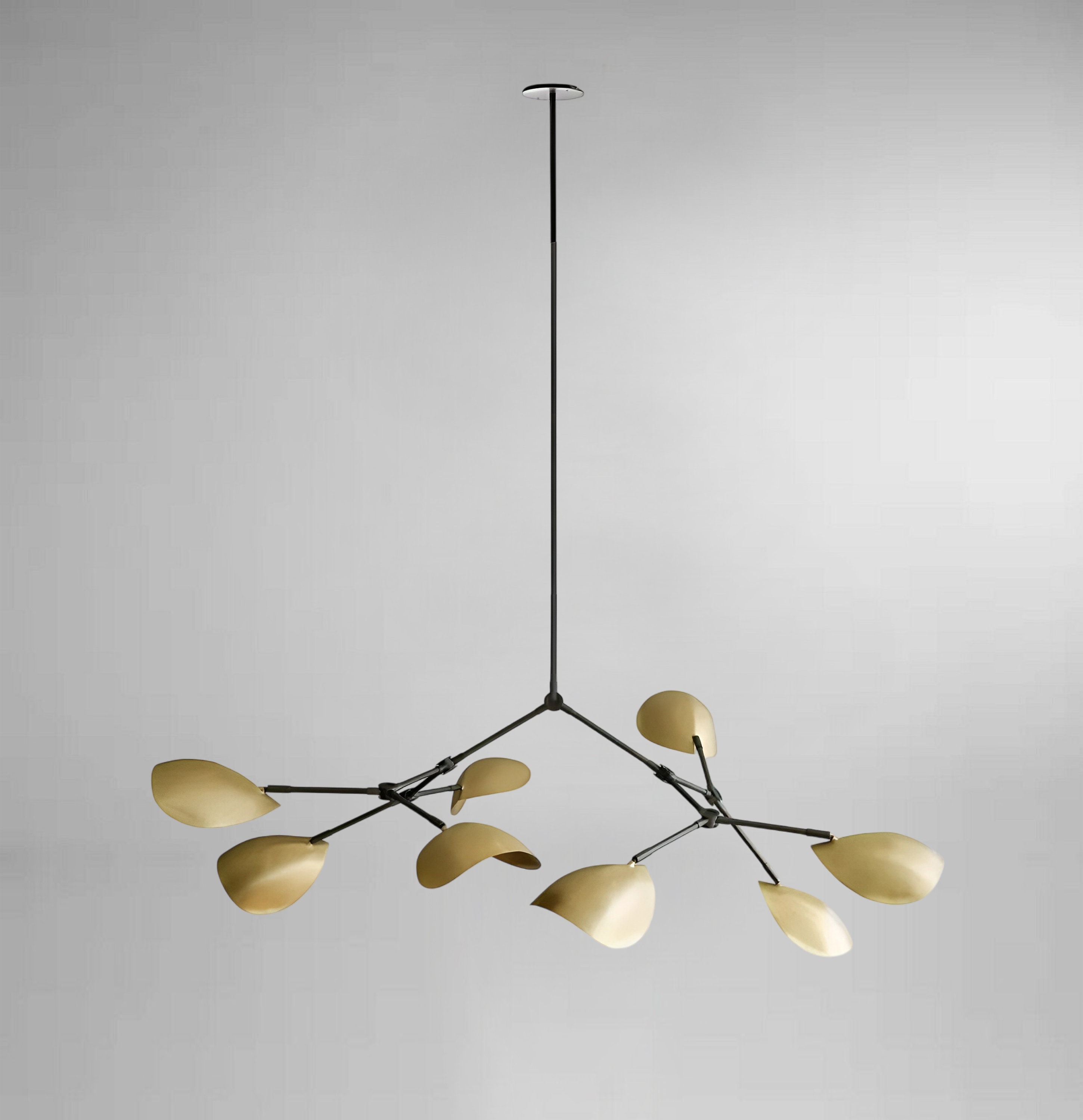 スティルノヴォスタイルの真鍮製ディスクシャンデリア：ミッド