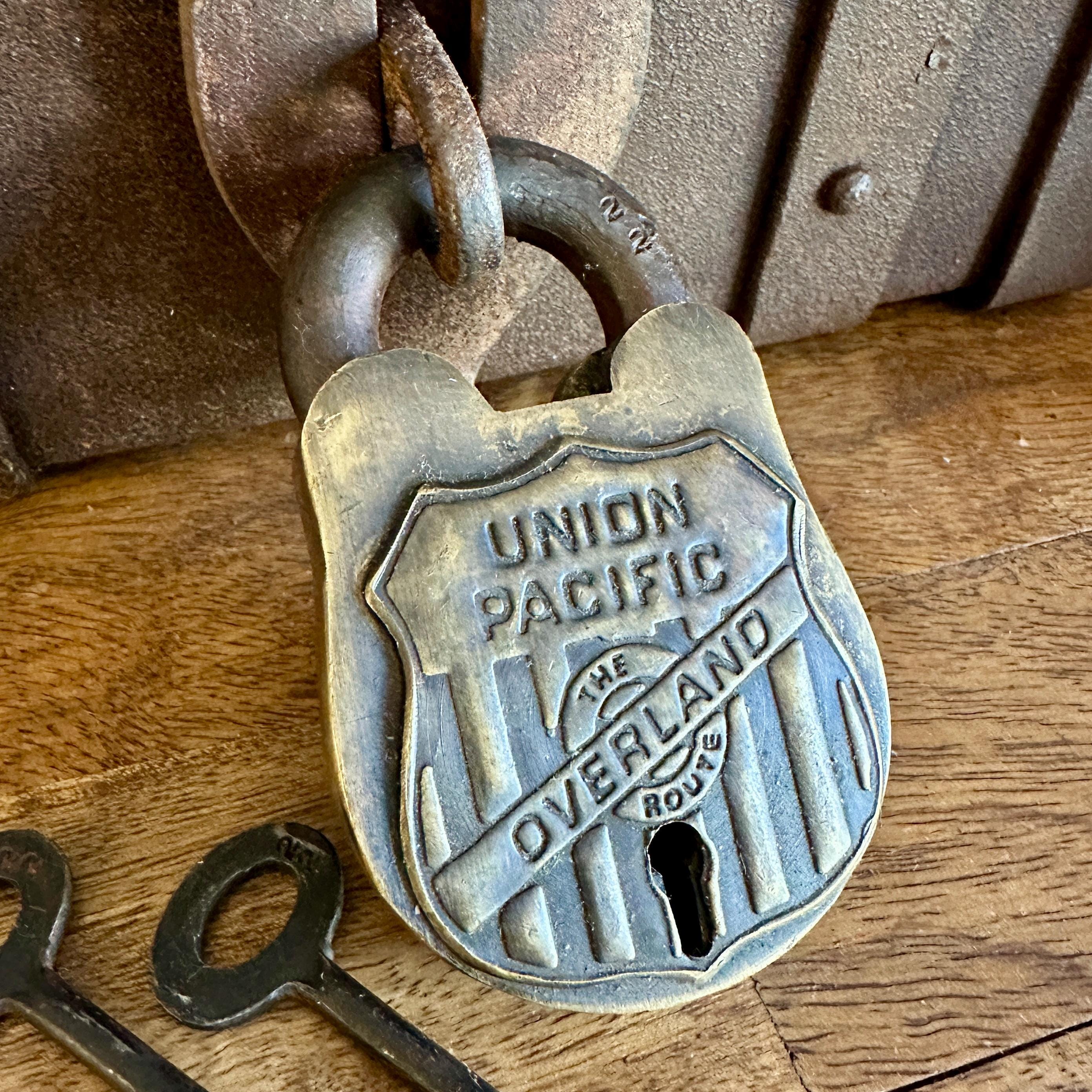 鉄道、アンティークの鍵 Antique railroad key - Etsy 日本