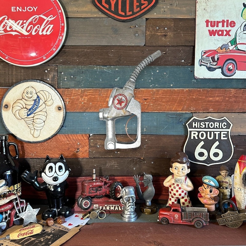 Texaco Gas Pump Nozzle Wall Decor With Vintage Inspired Design - Etsy